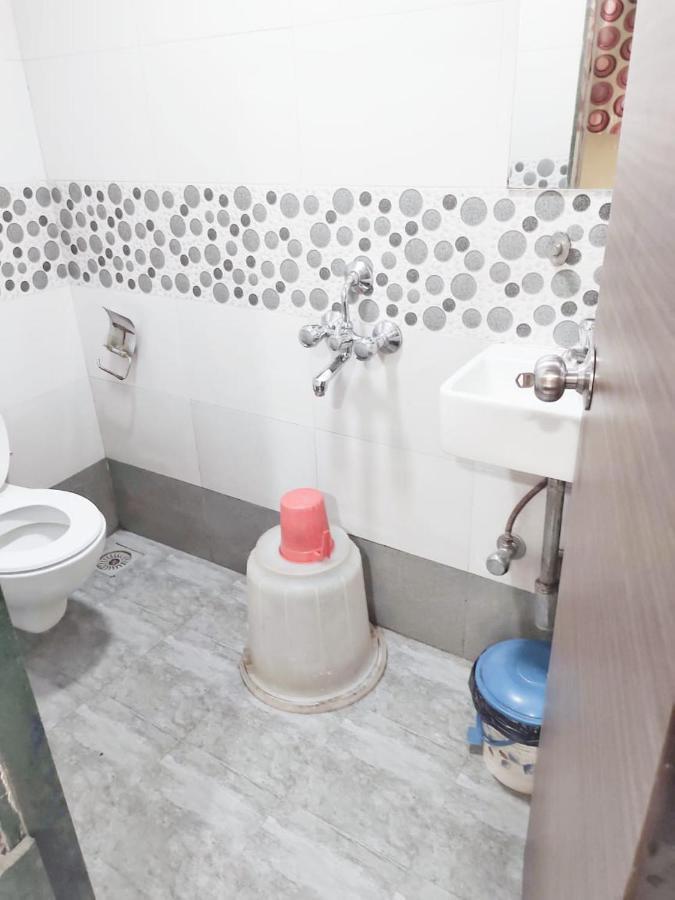 Hotel Golden Galaxy - Santacruz East Мумбаї Екстер'єр фото