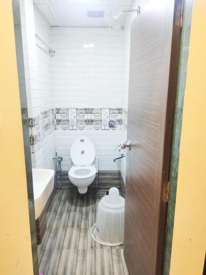 Hotel Golden Galaxy - Santacruz East Мумбаї Екстер'єр фото